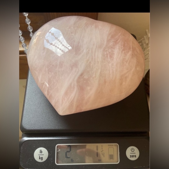 Rose Quartz Heart - Picture 2 of 6